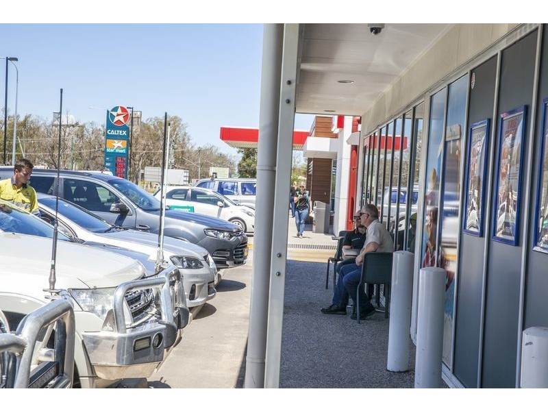 Lease 1/30-50 Warrego Highway, Chinchilla QLD 4413