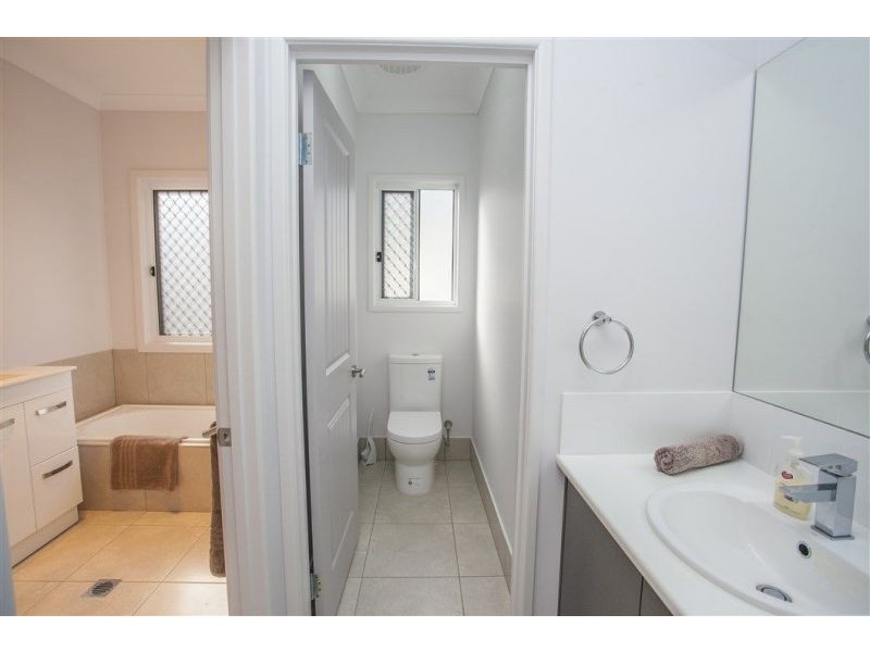 40 Monmouth Road, Chinchilla QLD 4413