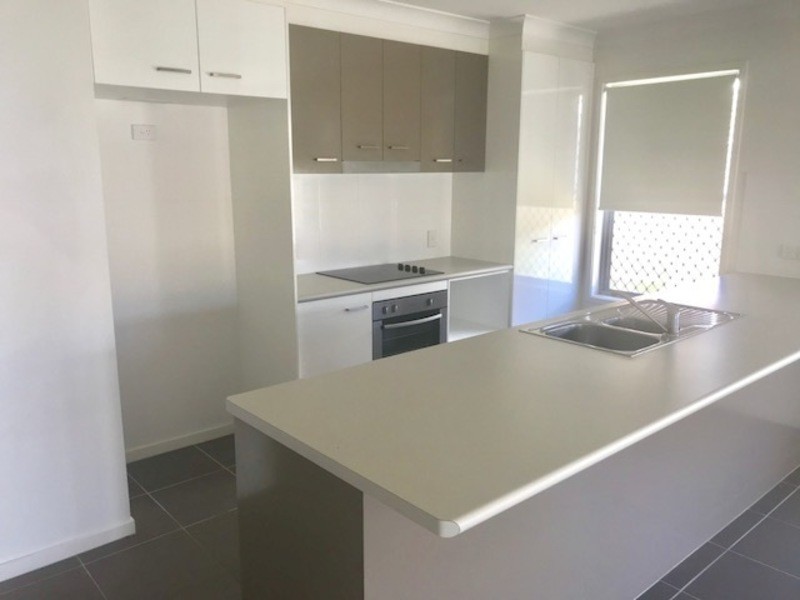 27 Bridgeman Pde, Chinchilla QLD 4413