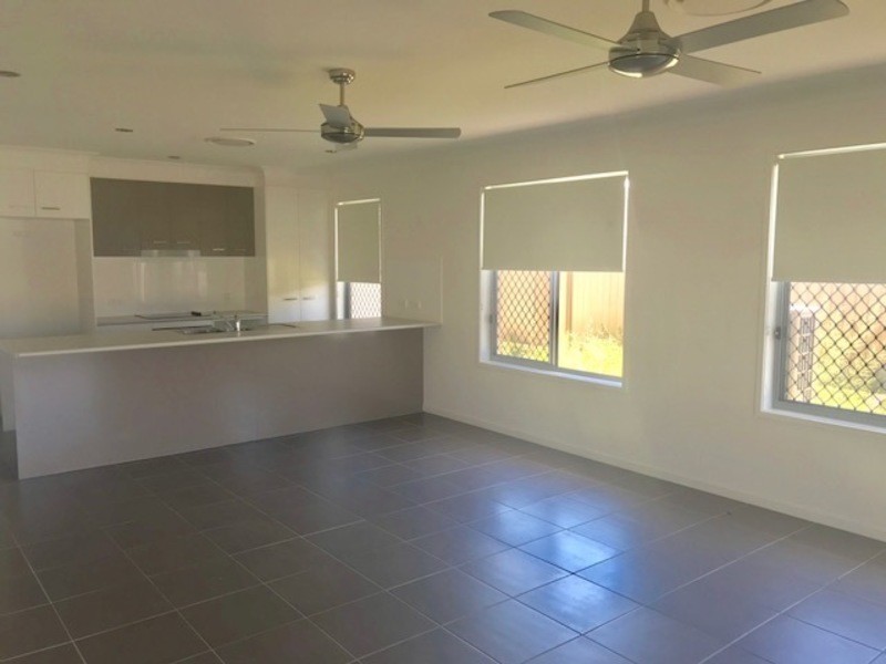 27 Bridgeman Pde, Chinchilla QLD 4413