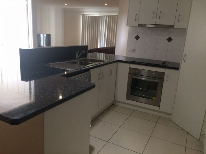 2/100 Zeller Street, Chinchilla QLD 4413