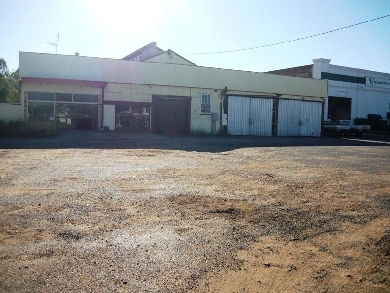 37 Warrego Highway, Chinchilla QLD 4413