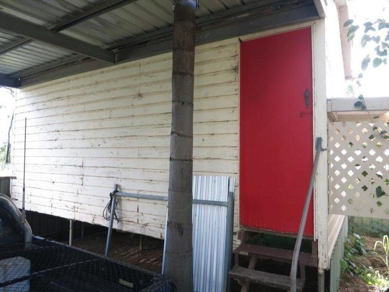 128 Murilla Street, Miles QLD 4415