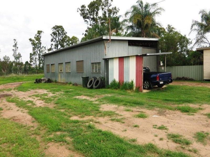 128 Murilla Street, Miles QLD 4415