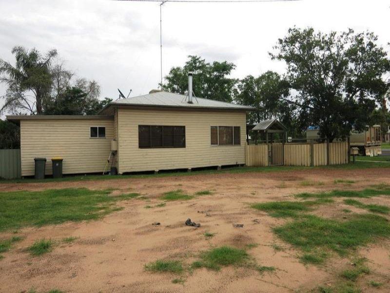 128 Murilla Street, Miles QLD 4415