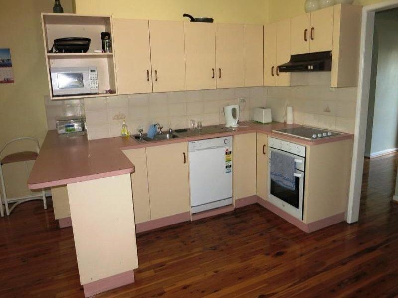 128 Murilla Street, Miles QLD 4415