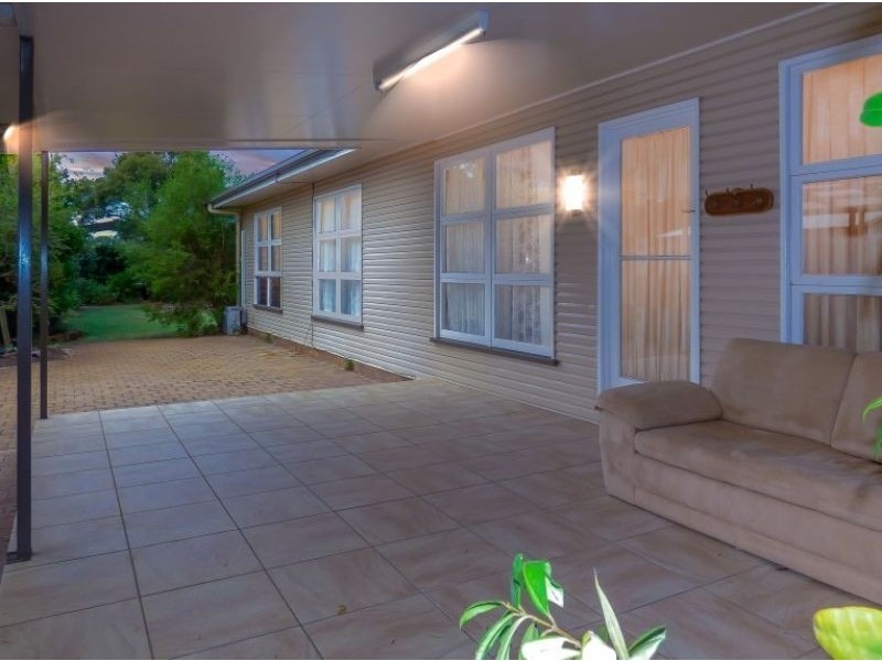 15 Beutel Street, Chinchilla QLD 4413