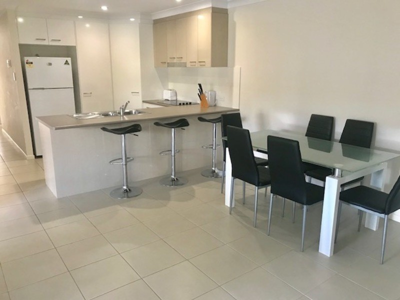 2/27 Gleeson Street, Chinchilla QLD 4413