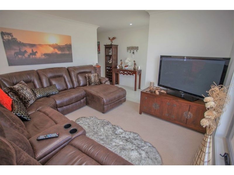 24 Hurse Street, Chinchilla QLD 4413