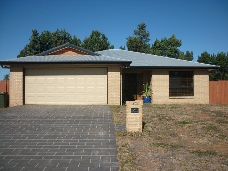 25 Keating Street, Chinchilla QLD 4413