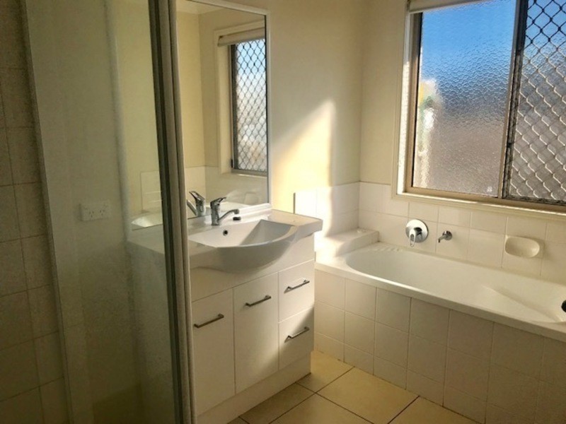 1 Hurse Street, Chinchilla QLD 4413