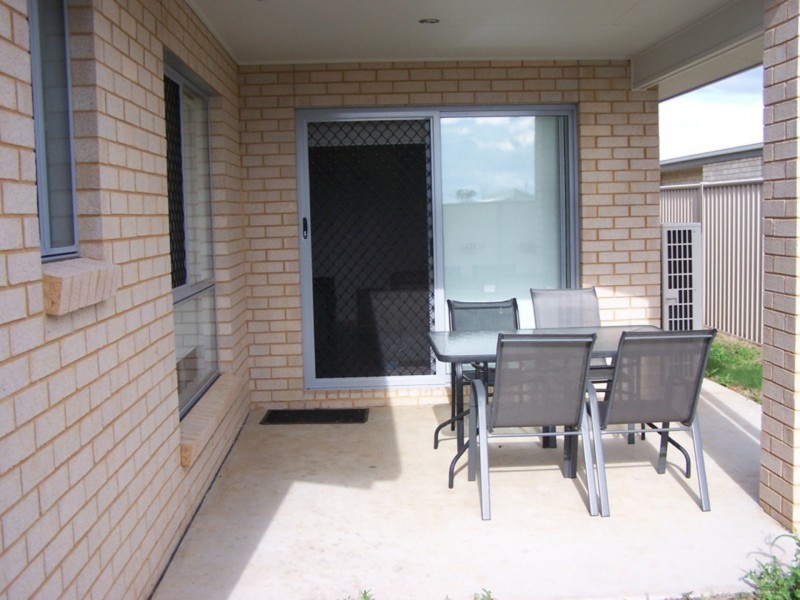 24 Gleeson Street, Chinchilla QLD 4413