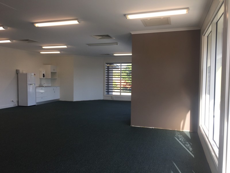 5A/30-50 Warrego Highway, Chinchilla QLD 4413
