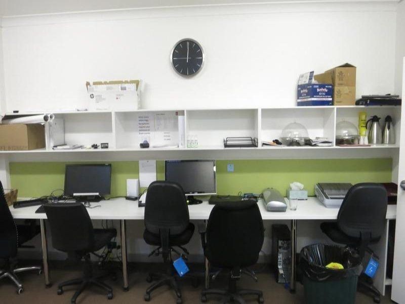 A & B/1 to 7 Warrego Highway, Chinchilla QLD 4413