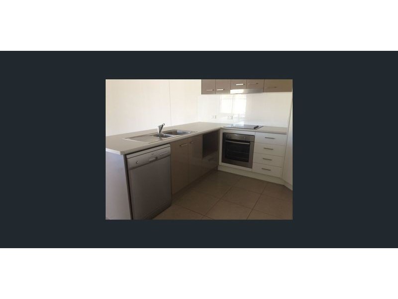 1 138 Price Street, Chinchilla QLD 4413