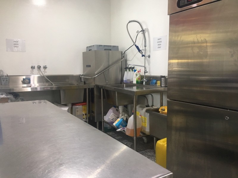 Unit 1 30 / 50 Warrego Highway, Chinchilla QLD 4413