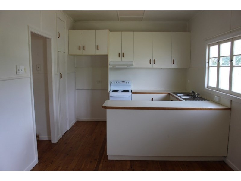 22 Atkins Street, Chinchilla QLD 4413