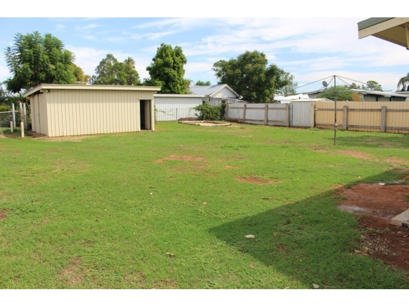 22 Atkins Street, Chinchilla QLD 4413