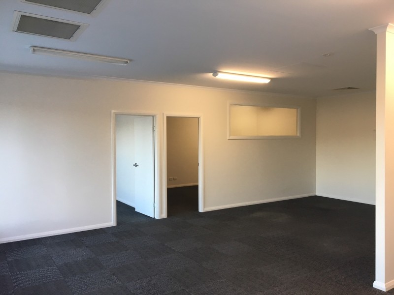 6A/30-50 Warrego Highway, Chinchilla QLD 4413