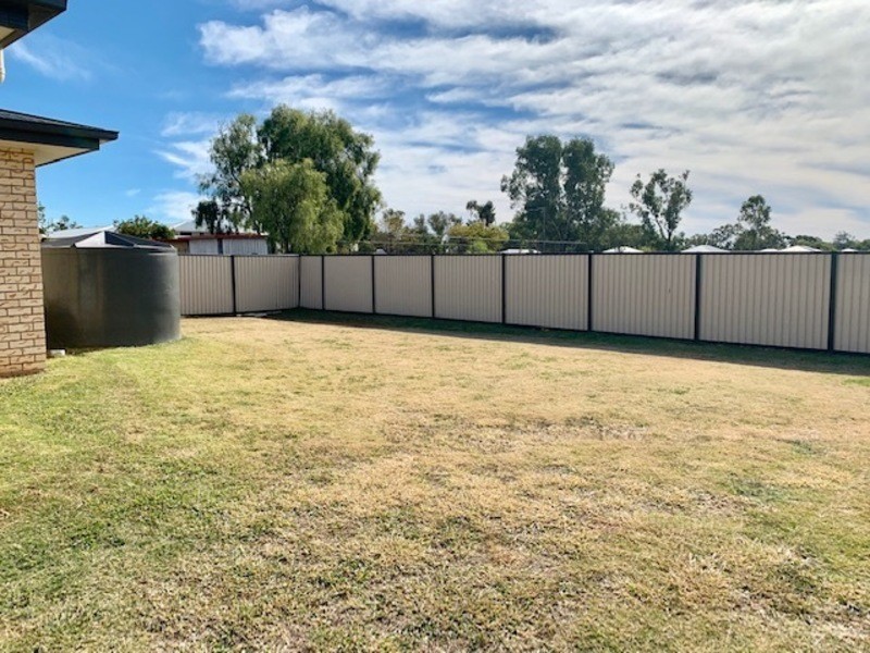 15 Campbell Street, Chinchilla QLD 4413