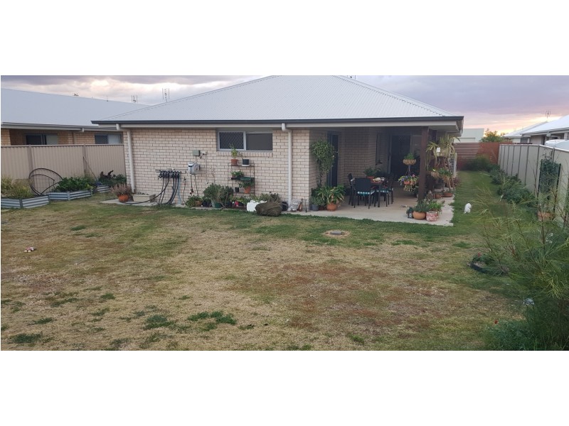 33 Gleeson Street, Chinchilla QLD 4413