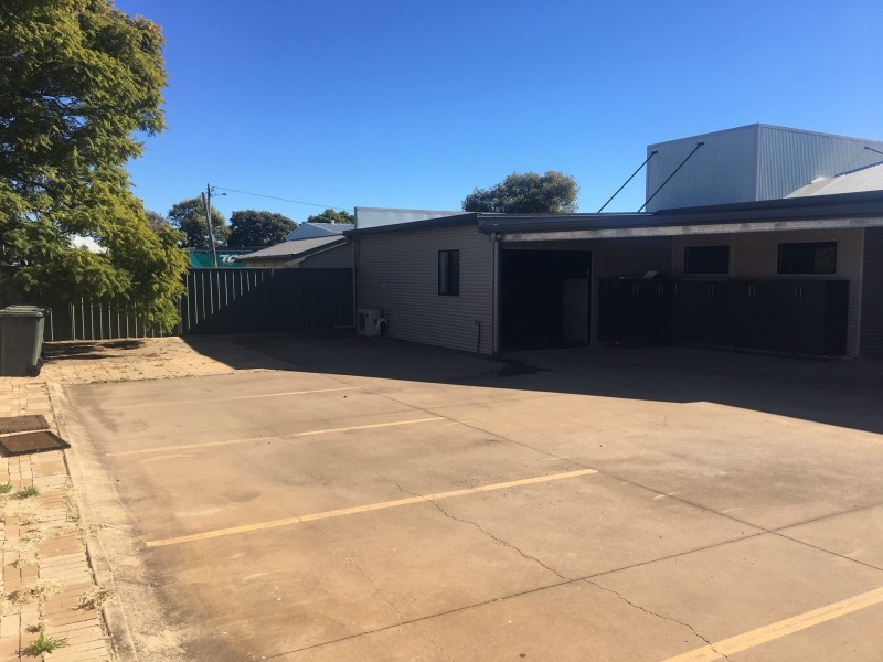 B/20 Inverai Road, Chinchilla QLD 4413