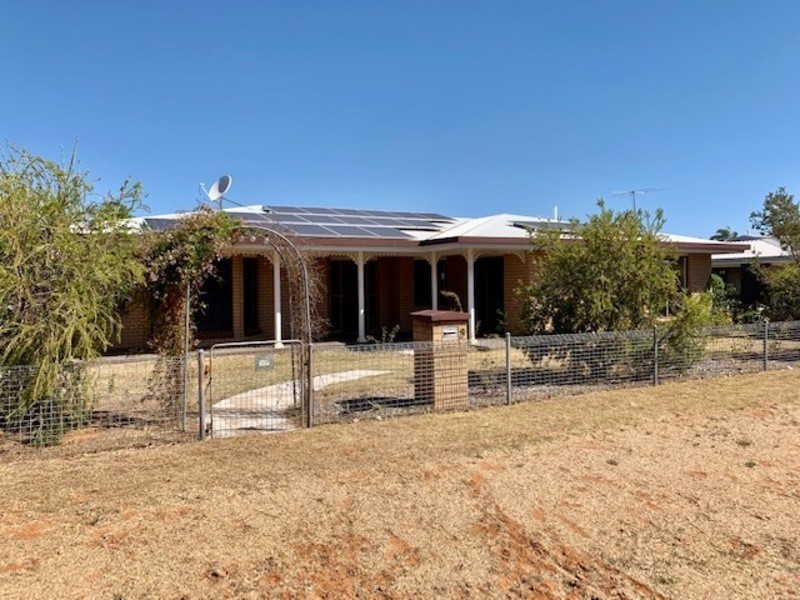 8 Nowland Street, Chinchilla QLD 4413