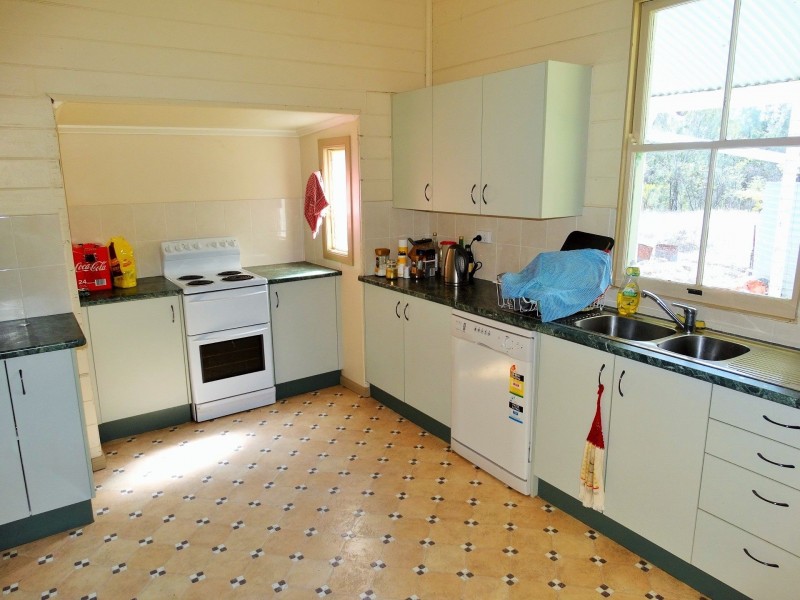 453 Engine Road, Chinchilla QLD 4413