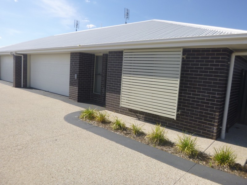 4/104-106 Windmill Rd, Chinchilla QLD 4413