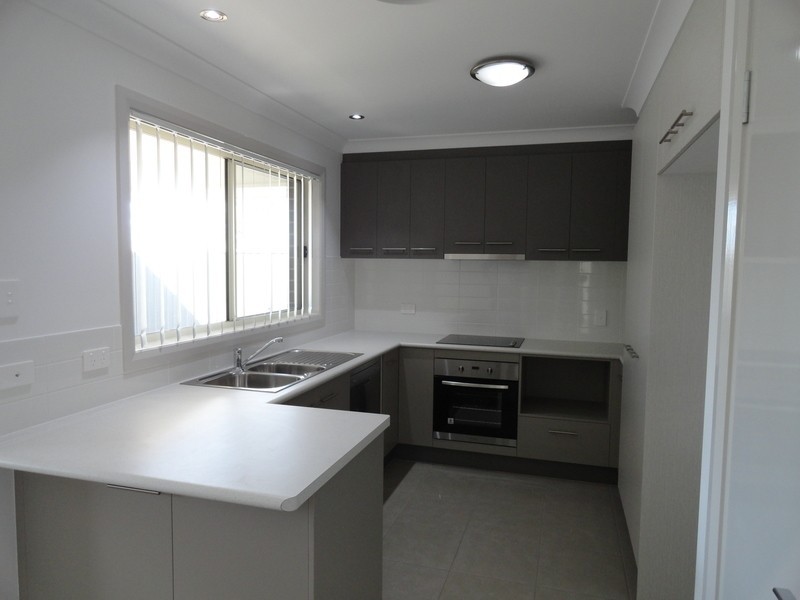 4/104-106 Windmill Rd, Chinchilla QLD 4413