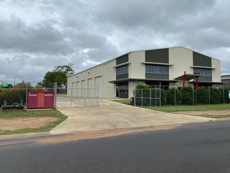 11 Osborne St, Chinchilla QLD 4413