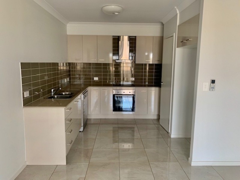 4/15 Dudley Street, Chinchilla QLD 4413