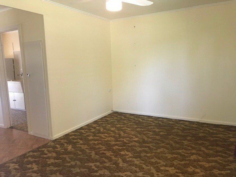 1/2 Canaga Street, Chinchilla QLD 4413