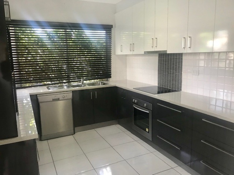 91-93 Hypatia Street, Chinchilla QLD 4413