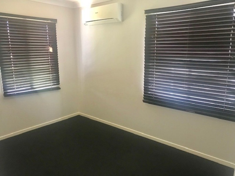 91-93 Hypatia Street, Chinchilla QLD 4413