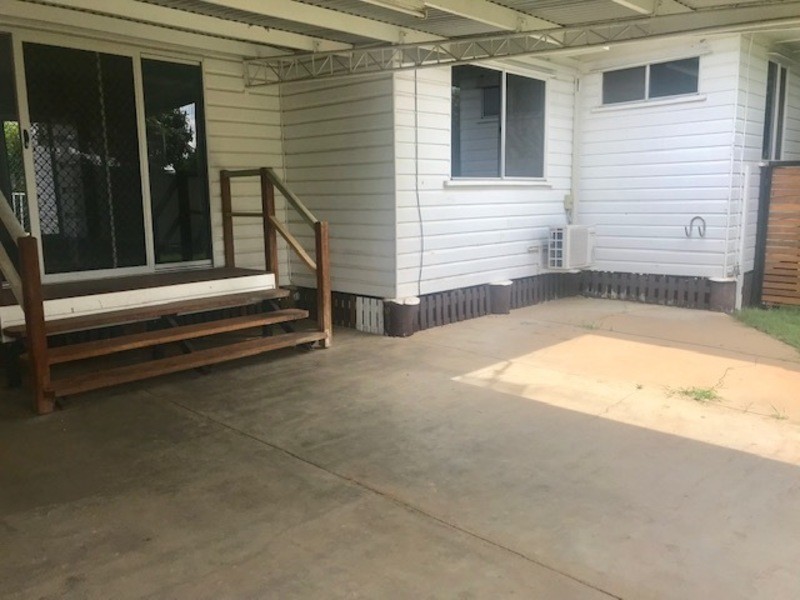 91-93 Hypatia Street, Chinchilla QLD 4413