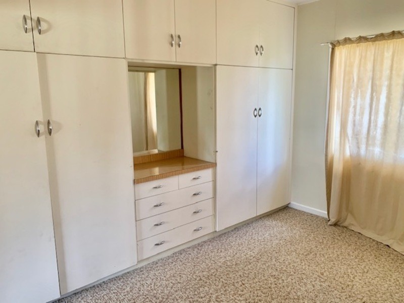 12 Villiers Street, Chinchilla QLD 4413