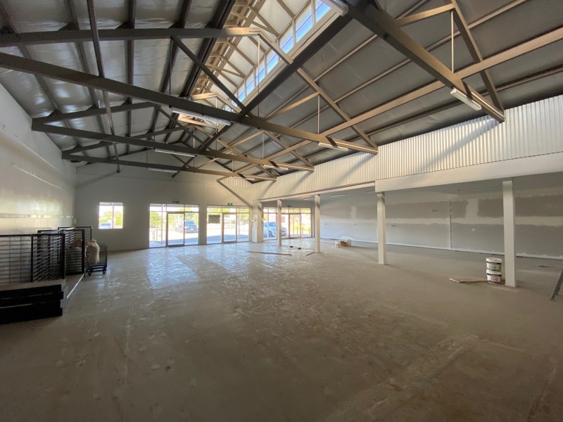 1 & 2/37 Warrego Highway, Chinchilla QLD 4413