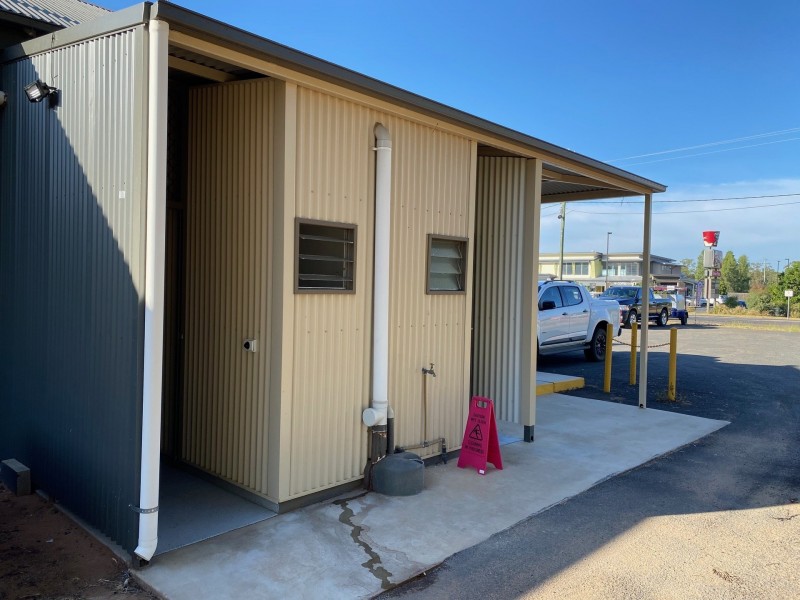 1 & 2/37 Warrego Highway, Chinchilla QLD 4413