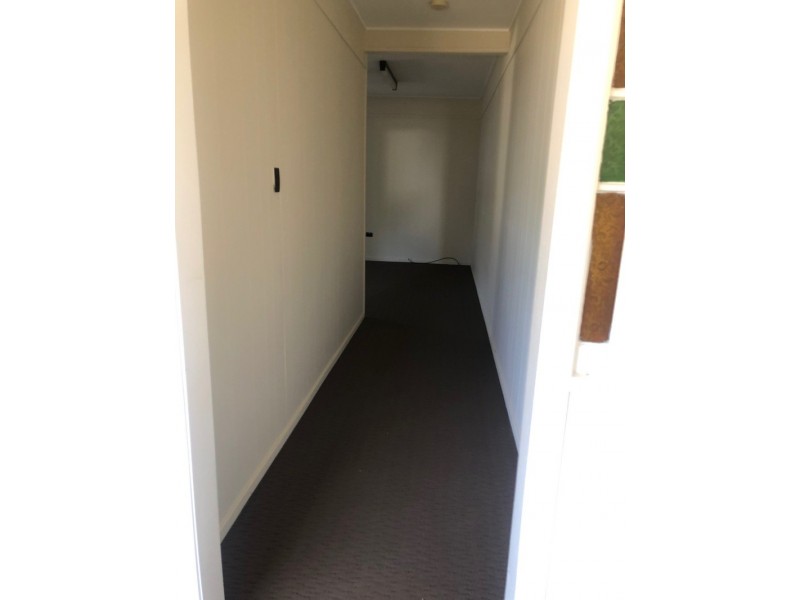 2/14 Claydon, Chinchilla QLD 4413