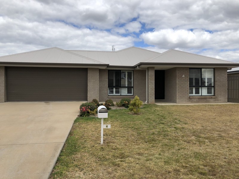 4 Campbell Street, Chinchilla QLD 4413