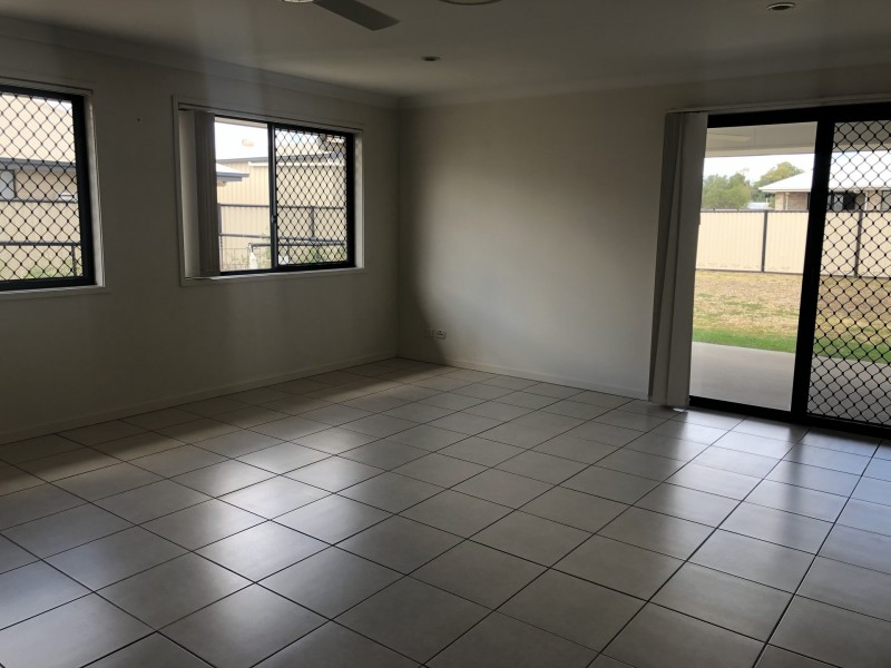 4 Campbell Street, Chinchilla QLD 4413