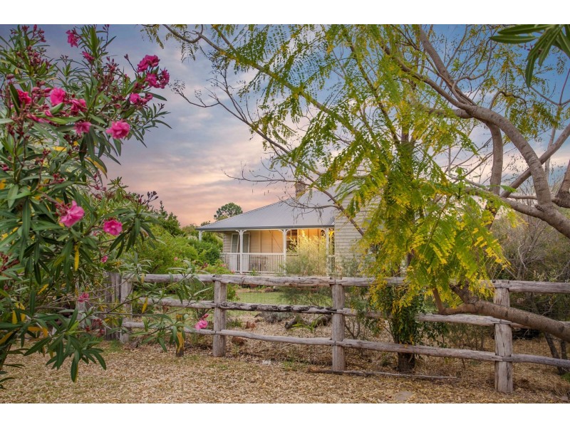 57 Zeller Street, Chinchilla QLD 4413