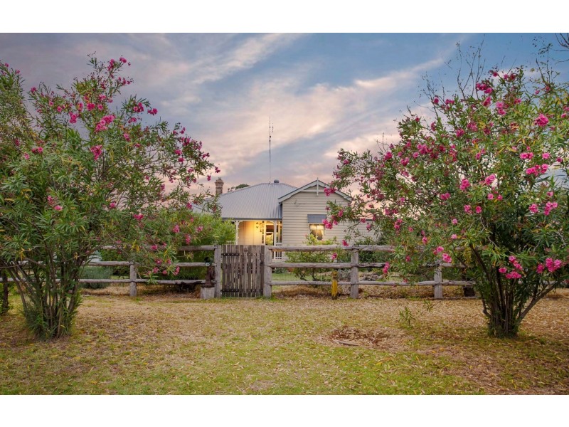 57 Zeller Street, Chinchilla QLD 4413