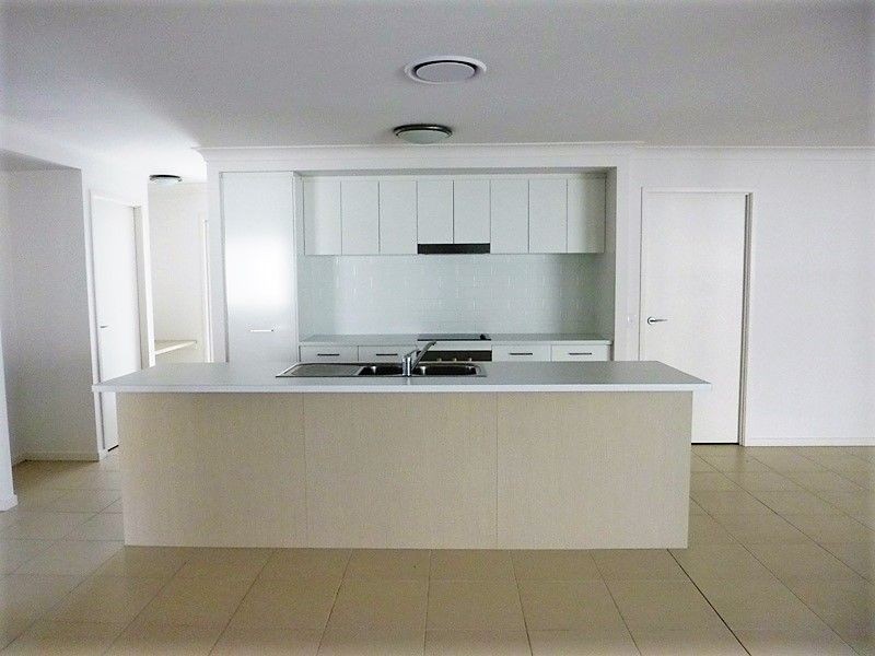 6 Bridgeman Parade, Chinchilla QLD 4413