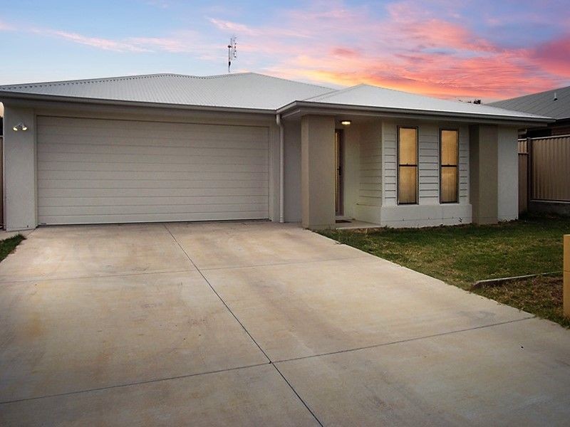 6 Bridgeman Parade, Chinchilla QLD 4413