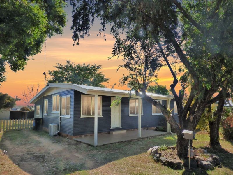 31 Birkett Street, Chinchilla QLD 4413