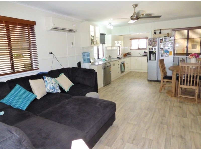 16 Atkins Street, Chinchilla QLD 4413