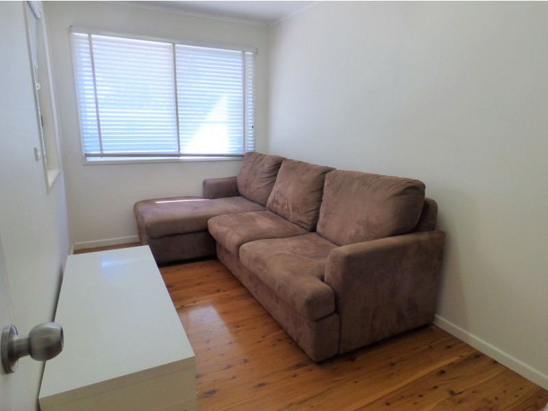 33 Claydon Street, Chinchilla QLD 4413