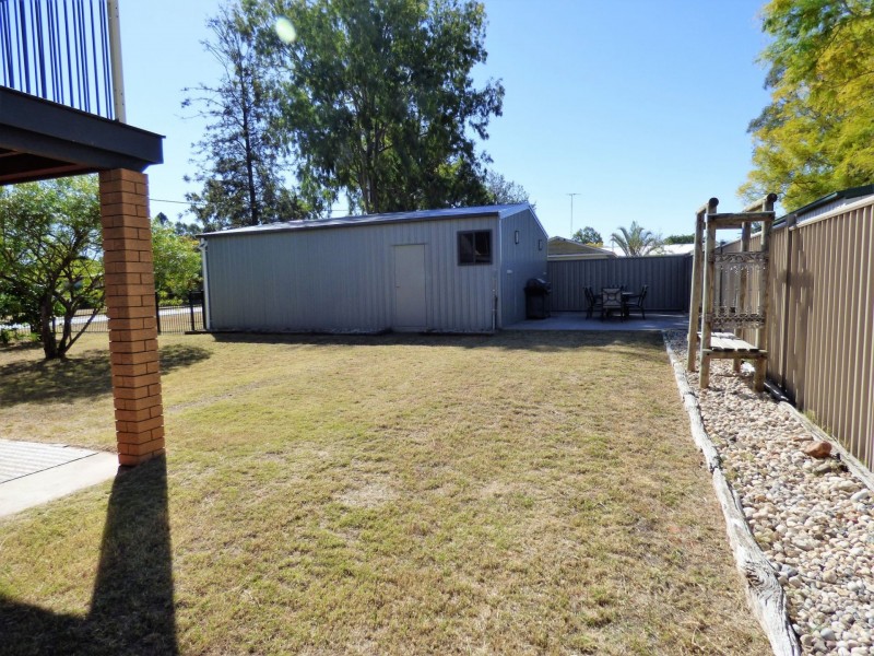 33 Claydon Street, Chinchilla QLD 4413